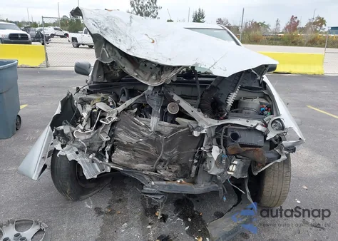 2007 Toyota Corolla Ce from USA, damaged, VIN 1NXBR32E27Z923197